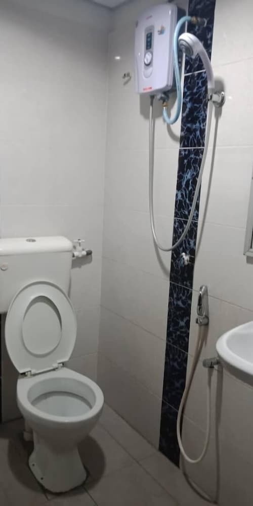 Spot On 89870 Rasa Sayang Hotel