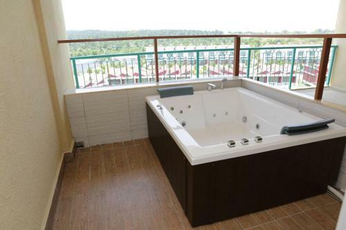 Hotel Tasik Villa International Resort