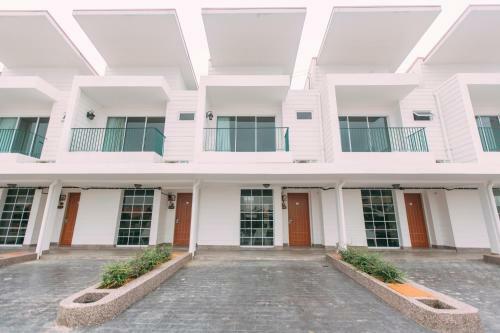 Hotel Tasik Villa International Resort