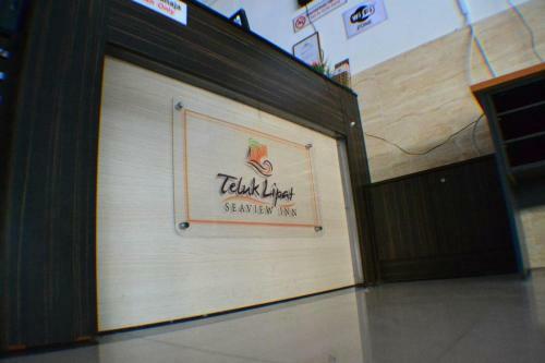 Posada Teluk Lipat Seaview Inn