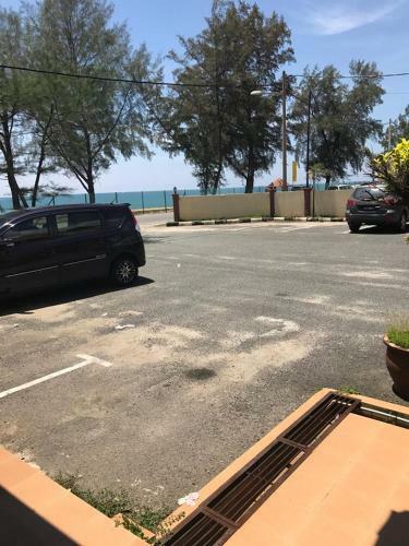Posada Teluk Lipat Seaview Inn
