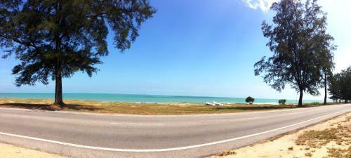 Posada Semarak Beach Inn