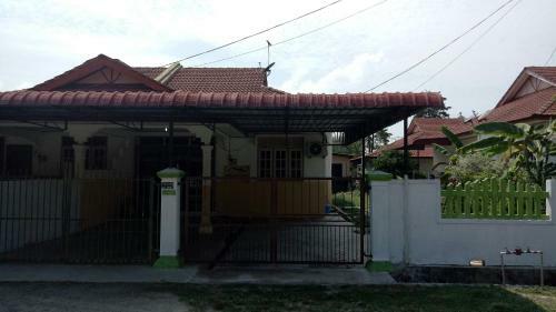 Syahril Homestay