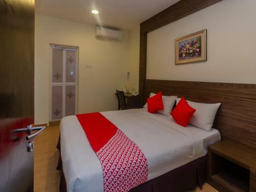 Oyo 596 The Vintage Hotel