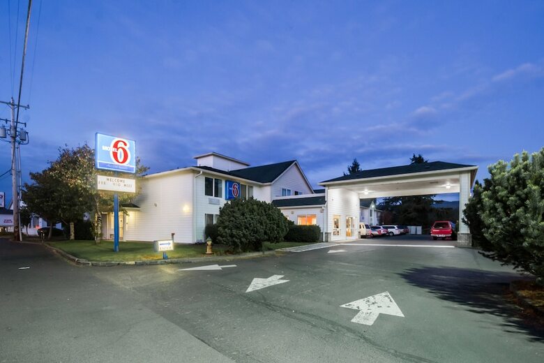 Hotel Motel 6 Seaside