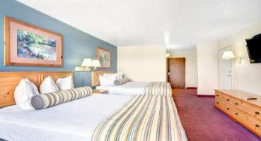 Wyndham Garden Carson Station Casino Hotel