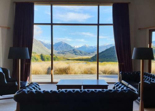 Hotel Grasmere High Country Bed & Breakfast Lodge