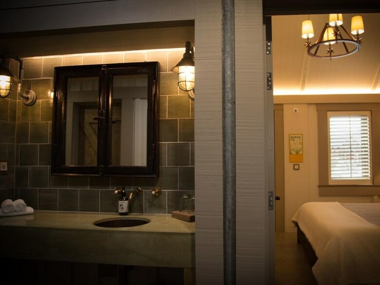 Camp Glenorchy Eco Retreat
