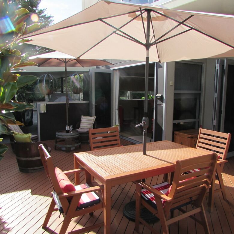 15 On Dillon Bed & Breakfast