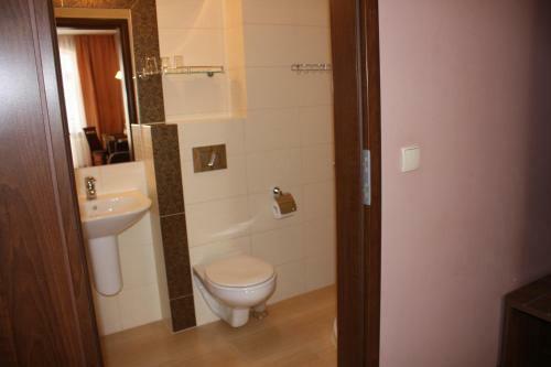 Paria Hotel