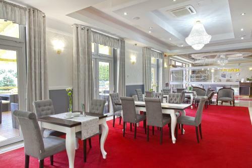 Hostal Go?ciniec Przy Hotelu Verde Montana