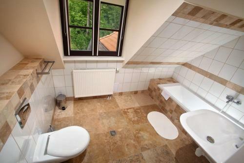 Hostal Dw�r Many