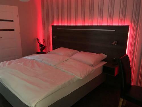 Albergue Noclegi Miko?�w