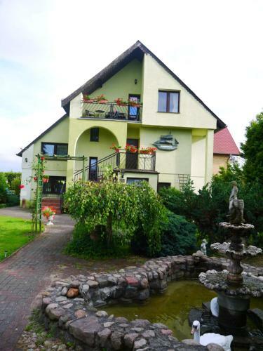 Hostal Bajkowy Las
