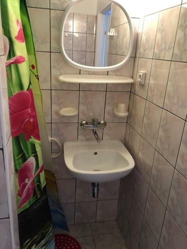 Hostal Dom Go?cinny Marina