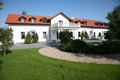 Hostal Pami?tna Dworek