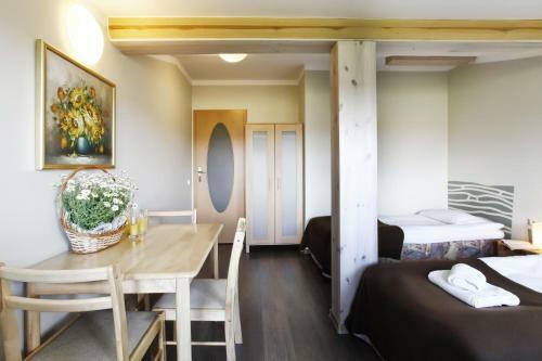 Hostal Galeria P?powo