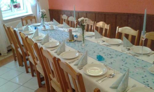 Hotel Dom Polski Z?ot�w