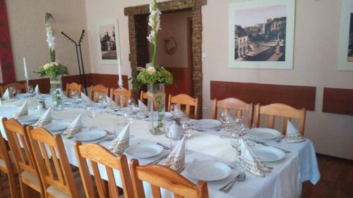 Hotel Dom Polski Z?ot�w