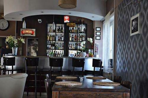 Hostal Restauracja Lafayette Pokoje Go?cinne