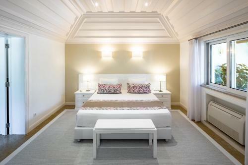 Malhadais Villa Sleeps 16 Pool Air Con Wifi