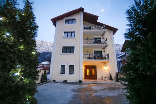 Hostal Pension Noblesse