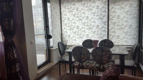 Park Apartment