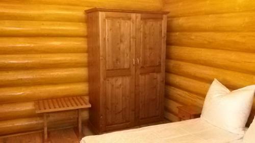 Hostal Pensiunea Izbucul Tauz