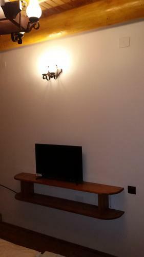 Hostal Pensiunea Izbucul Tauz