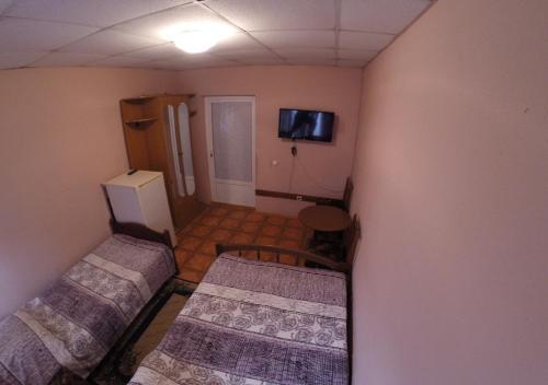 Hostal Guest House On Terskaya 108