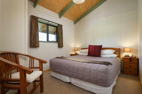 Longbourne Lodge Motel