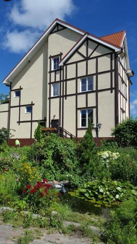 Golden Orchid Hotel