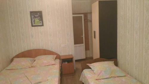 Hostal Guest House On Ulitsa Krymskaya 95