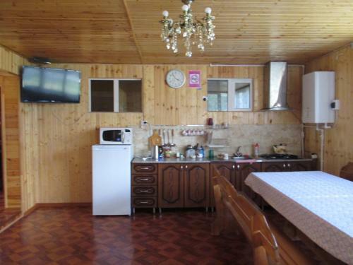 Hostal Guest House On Vodopadnaya Street