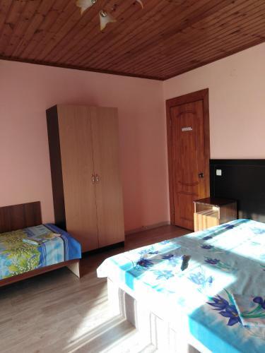 Hostal Guest House On Lugovaya 13
