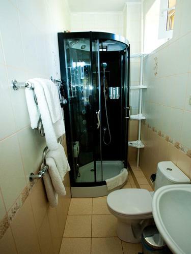 Hostal Yunona Guest House