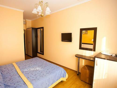 Hostal Yunona Guest House