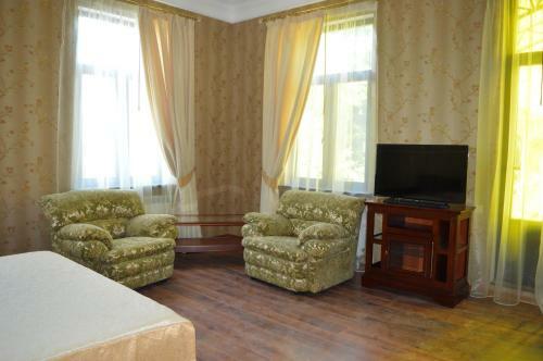 Hotel Golden Autumn