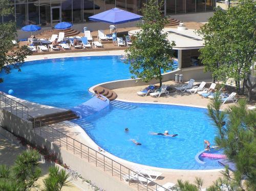 Primorie Grand Resort Hotel