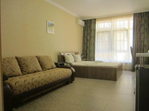 Hostal Gostevoy Dvor Parus Guest House