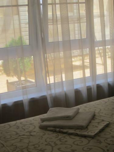 Hostal Gostevoy Dvor Parus Guest House