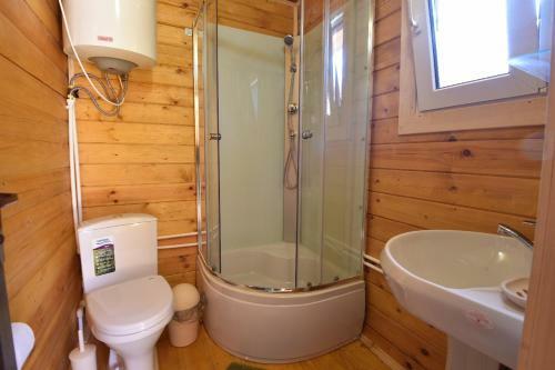 Guest Complex Arna
