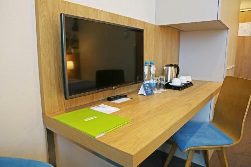 Europa Hotel And Apartment