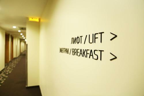 Europa Hotel And Apartment