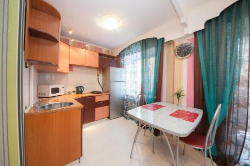 Kvartirov Apartment At K.marksa