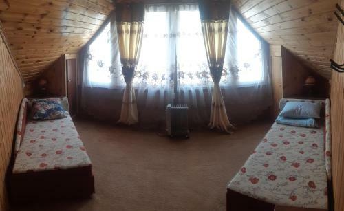 Hostal Guest House Yolochka