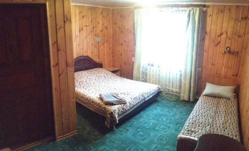 Hostal Guest House Yolochka