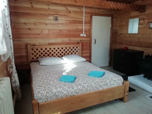 Hostal Guesthouse U Batushki