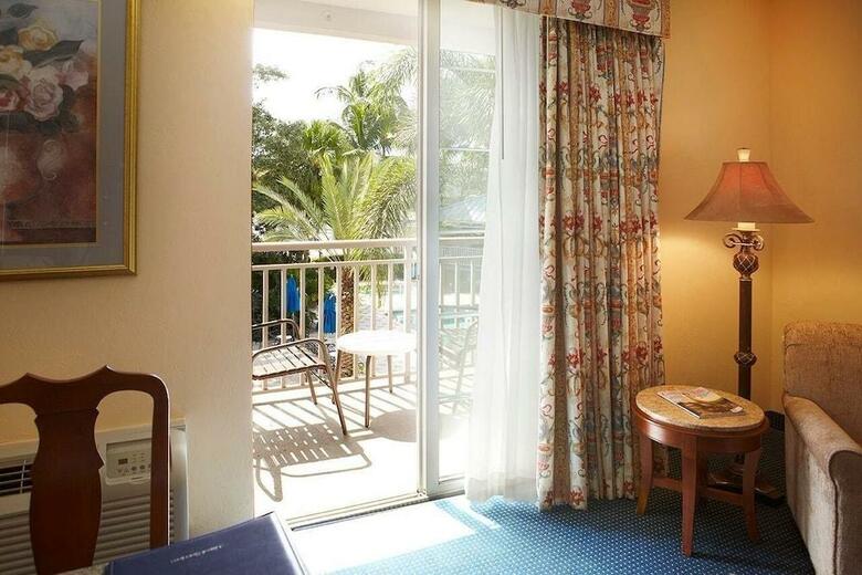 Hotel Trianon Bonita Bay