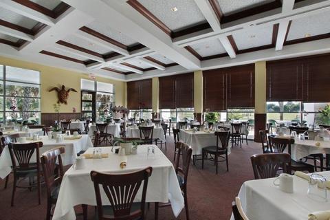 The Naples Beach Hotel & Golf Club